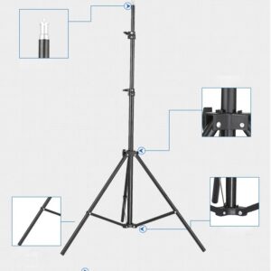 Support vidéoprojecteur trépied de voyage extensible 110 cm, vue de trois quarts